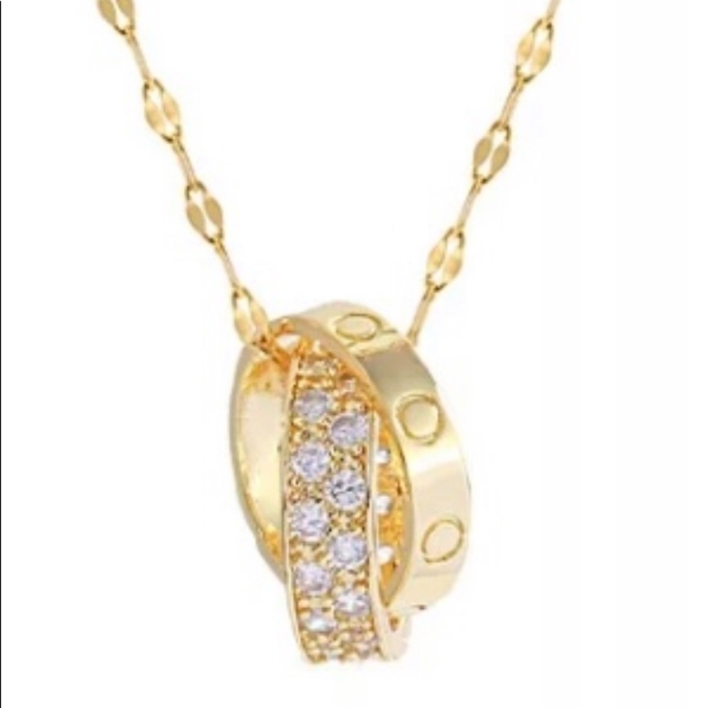 Simple minimalist gold necklace with circle pendants